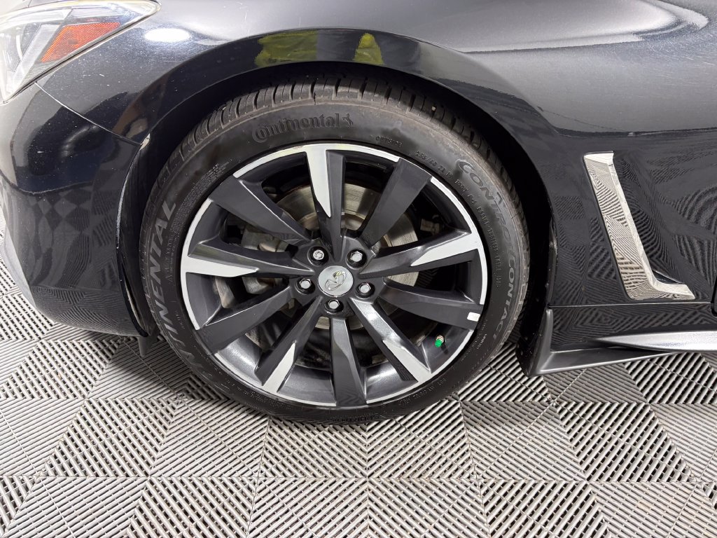 Used 2017 INFINITI Q60 2.0t w/ Premium Plus Package 2.0T AWD/4WD image 10