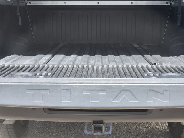 Used 2021 Nissan Titan PRO-4X w/ Pro-4x Utility Package AWD/4WD image 20