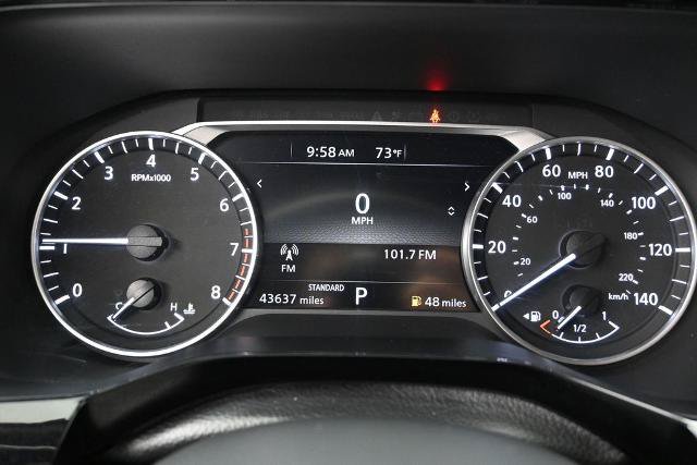 Used 2025 Nissan Pathfinder SV FWD image 27