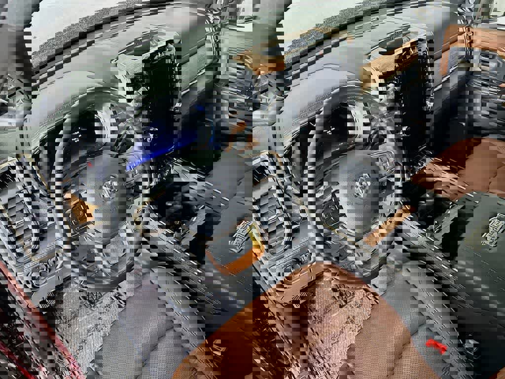 Used 2024 RAM 3500 Limited image 9