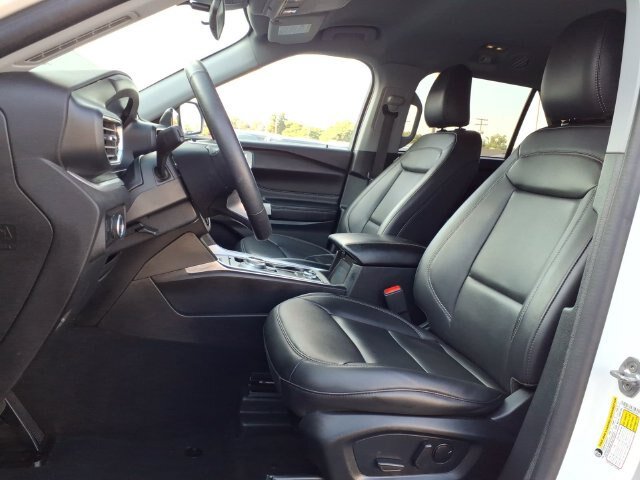 Certified 2024 Ford Explorer XLT w/ Equipment Group 202A AWD/4WD image 19