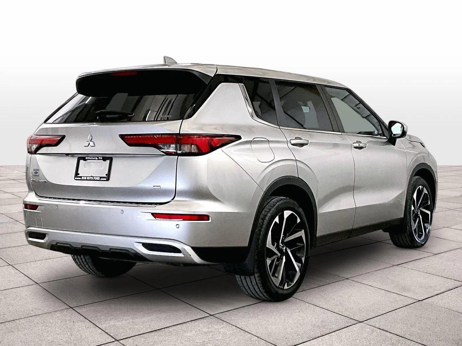 Used 2022 Mitsubishi Outlander SE AWD/4WD image 11