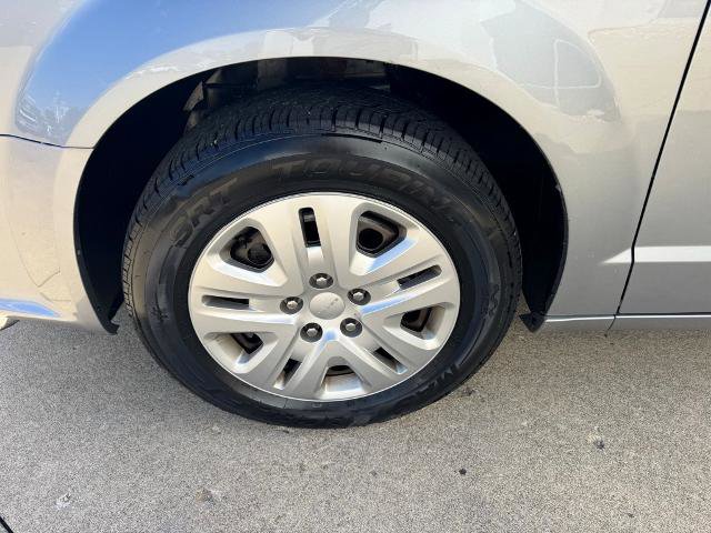 Used 2019 Dodge Grand Caravan SE image 8