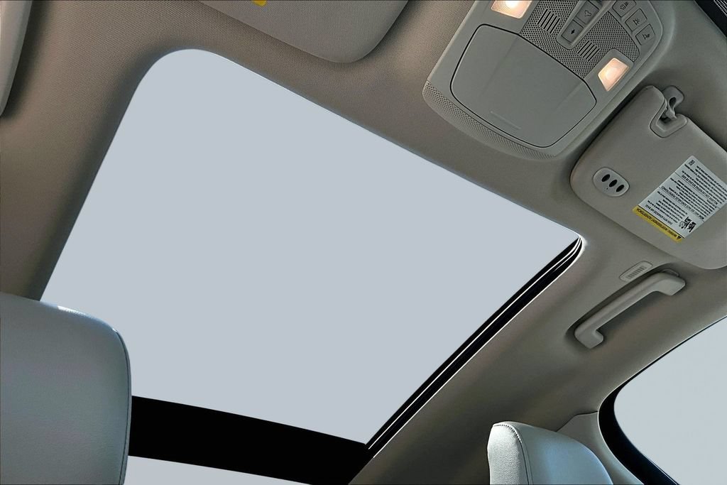 Certified 2024 Ford Edge Titanium AWD/4WD image 22