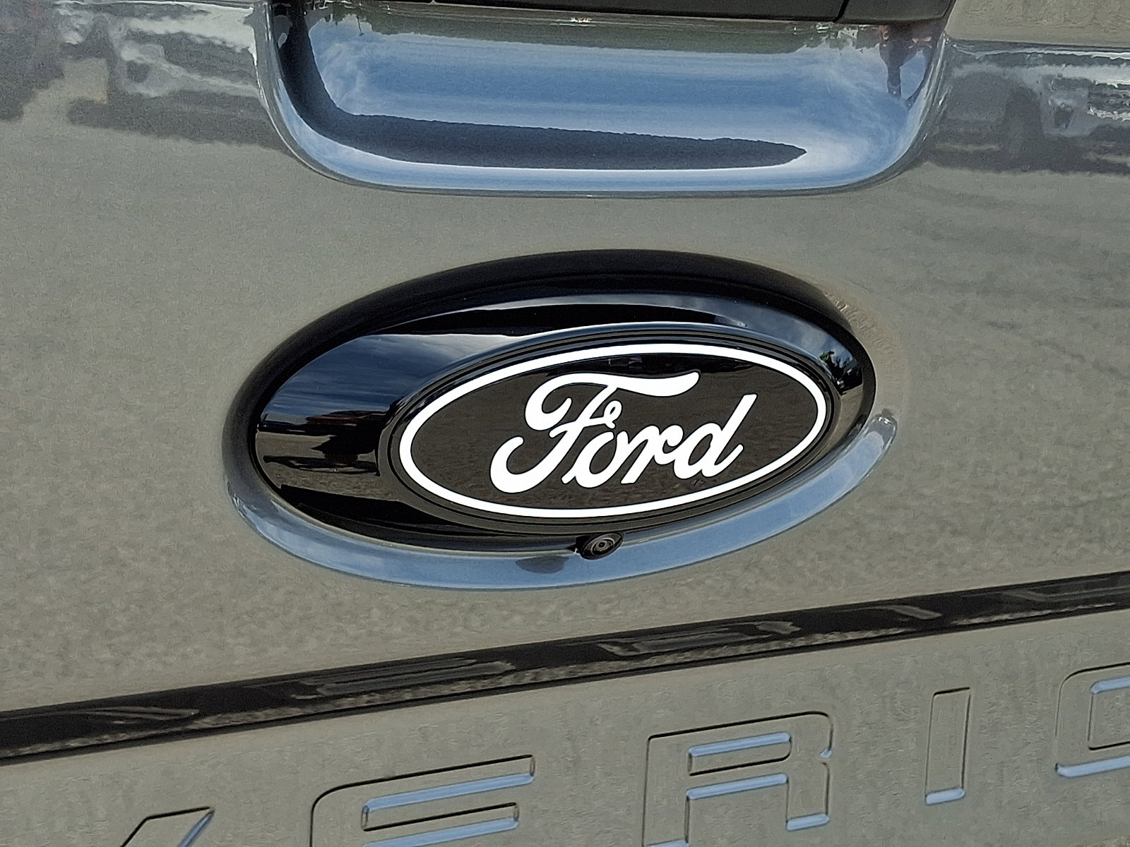 Certified 2025 Ford Maverick XLT w/ XLT Luxury Package AWD/4WD image 33