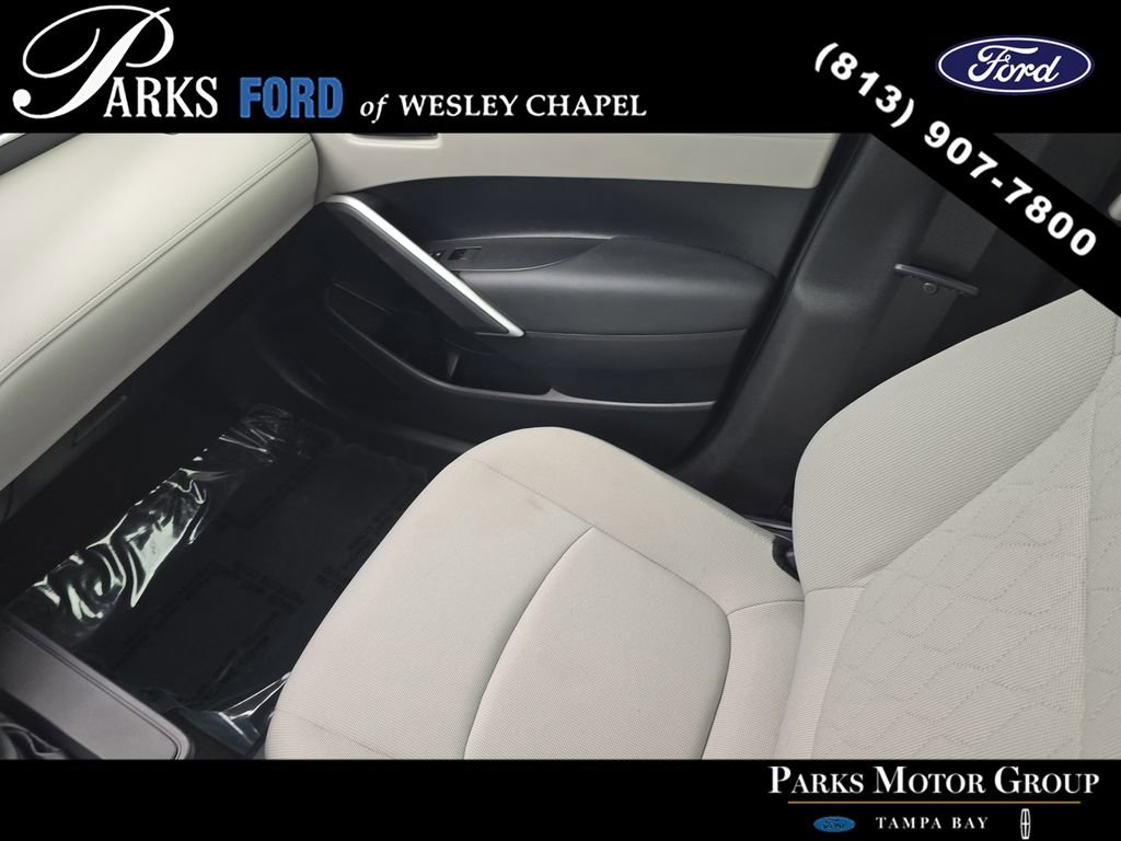Used 2026 Toyota Corolla Cross L FWD image 13