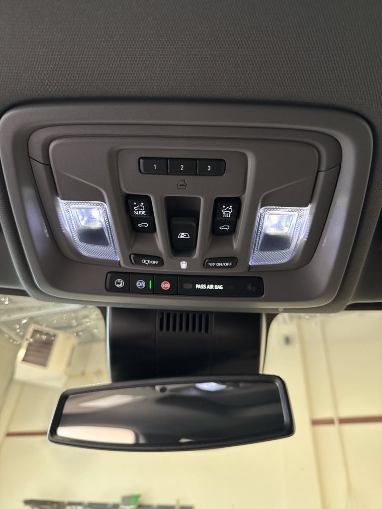 Used 2024 Chevrolet Silverado 1500 LTZ w/ LTZ Premium Package AWD/4WD image 20