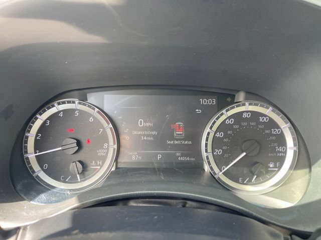 Used 2023 Toyota Highlander XLE FWD image 28