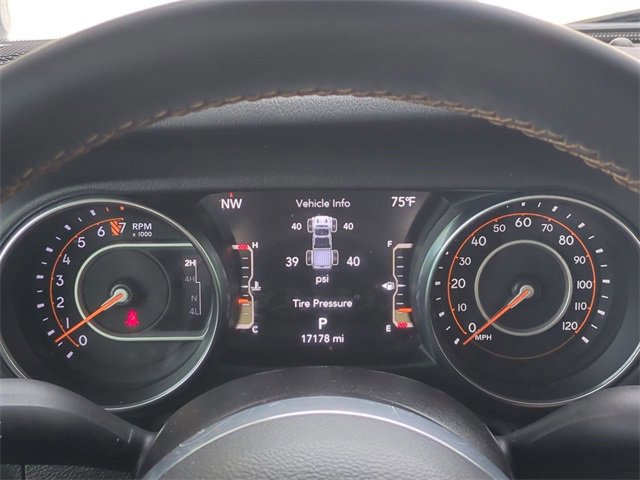 Used 2023 Jeep Gladiator Overland image 26