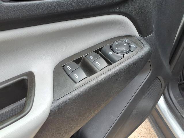 Used 2023 Chevrolet Equinox LT FWD image 13