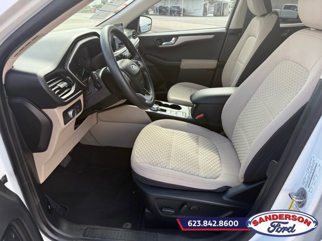 Certified 2020 Ford Escape SE image 12