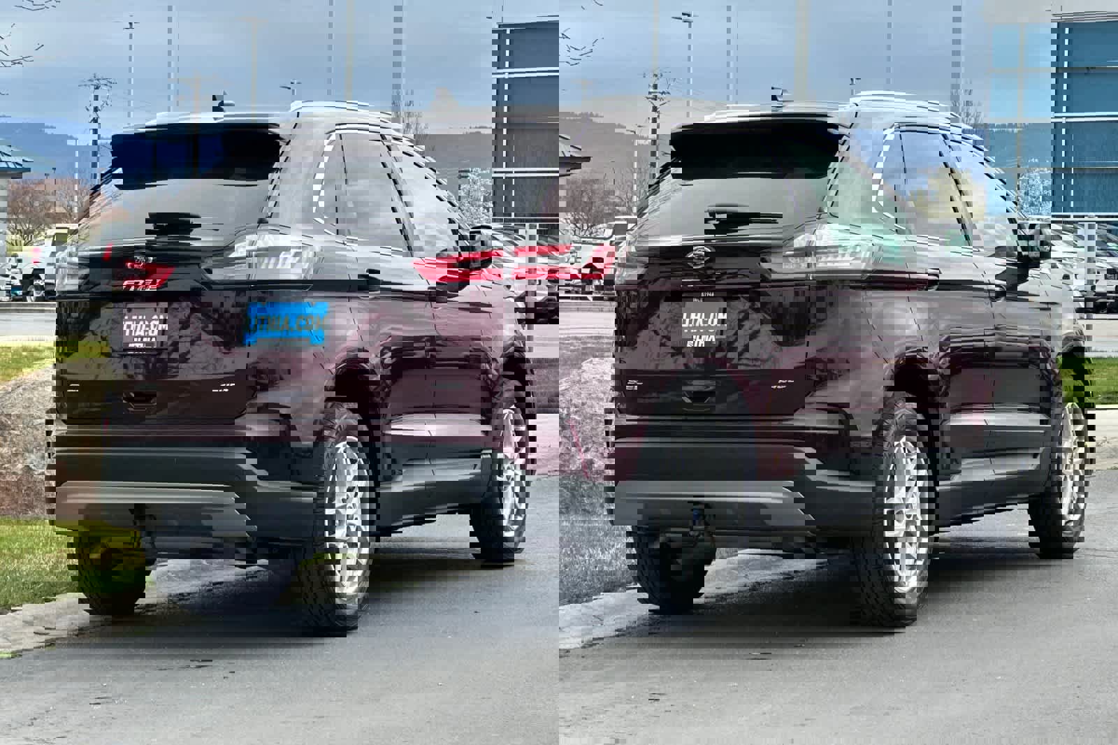 Certified 2022 Ford Edge SEL w/ Convenience Package image 5