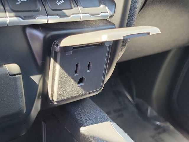 Used 2021 Chevrolet Silverado 1500 LT Trail Boss w/ Convenience Package II image 18