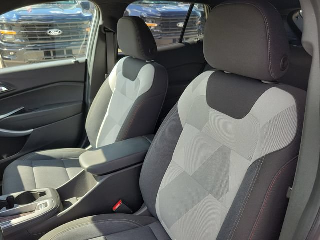 Used 2024 Chevrolet Trax RS w/ Driver Confidence Package FWD image 5