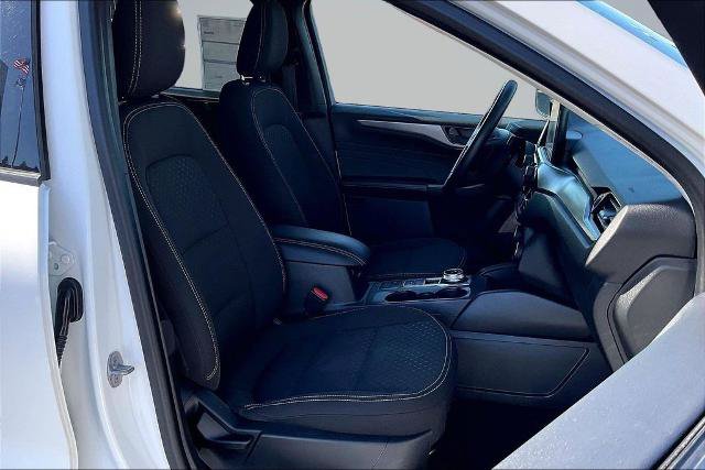 Certified 2024 Ford Escape Active FWD image 7