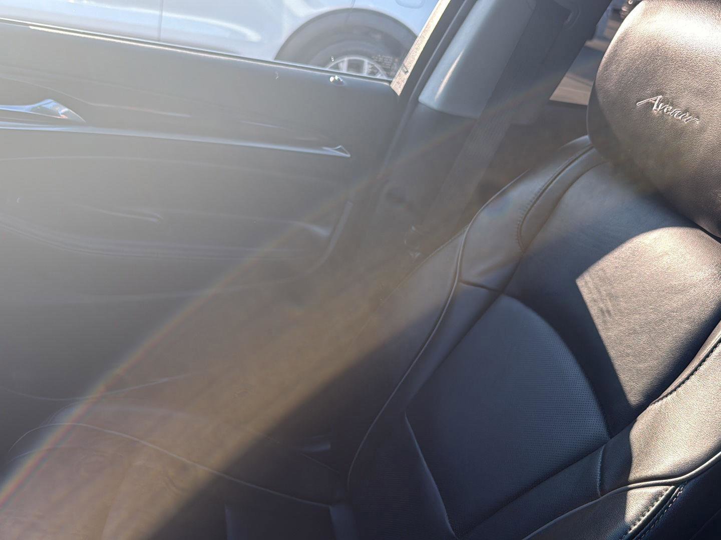 Used 2020 Buick Enclave Avenir w/ Avenir Technology Package image 17