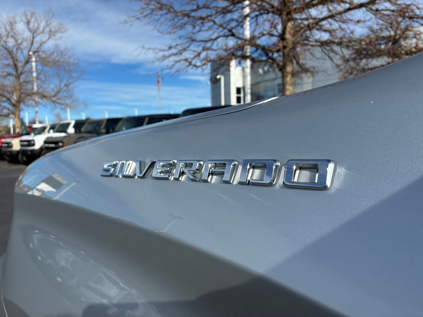 Used 2020 Chevrolet Silverado 1500 LT w/ All-Star Edition image 23