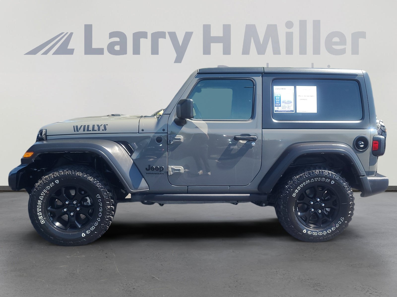 Used 2021 Jeep Wrangler Sport AWD/4WD image 2
