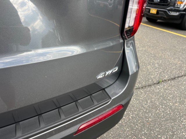 Certified 2025 Ford Explorer Active AWD/4WD image 37