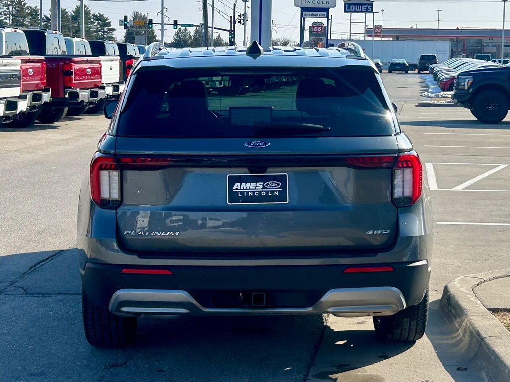 Certified 2025 Ford Explorer Platinum w/ LUX Leather Package image 2