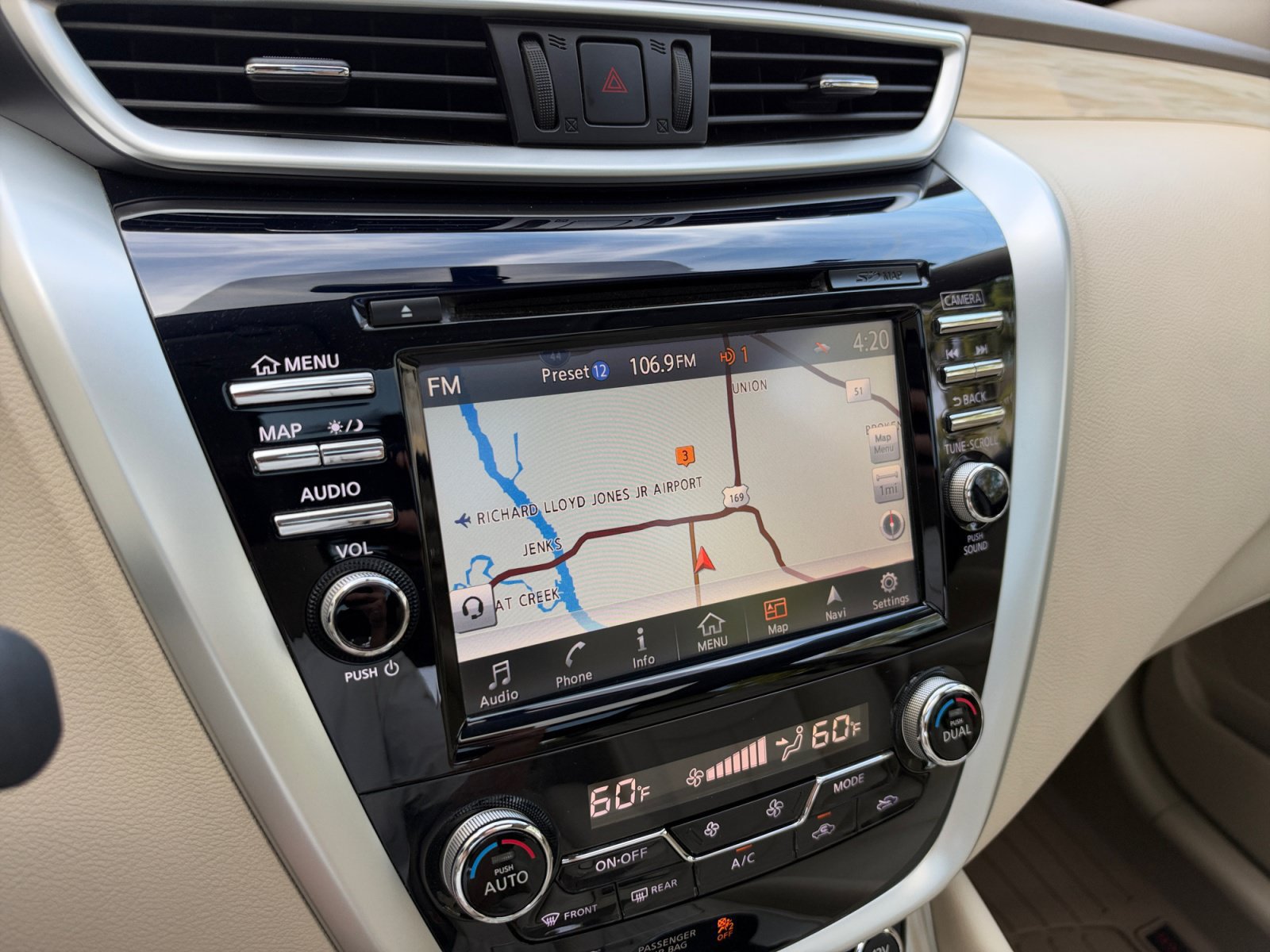 Used 2017 Nissan Murano Platinum w/ Platinum Technology Package AWD/4WD image 25