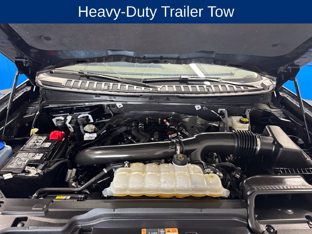 Certified 2025 Ford Expedition Active AWD/4WD image 26