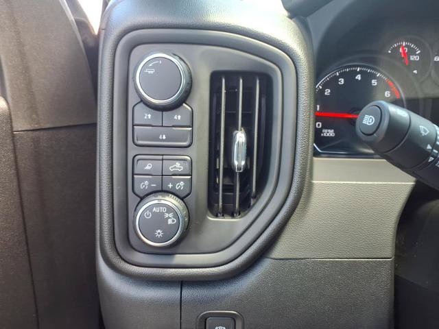 Used 2024 Chevrolet Silverado 2500 Custom w/ Custom Value Package AWD/4WD image 10