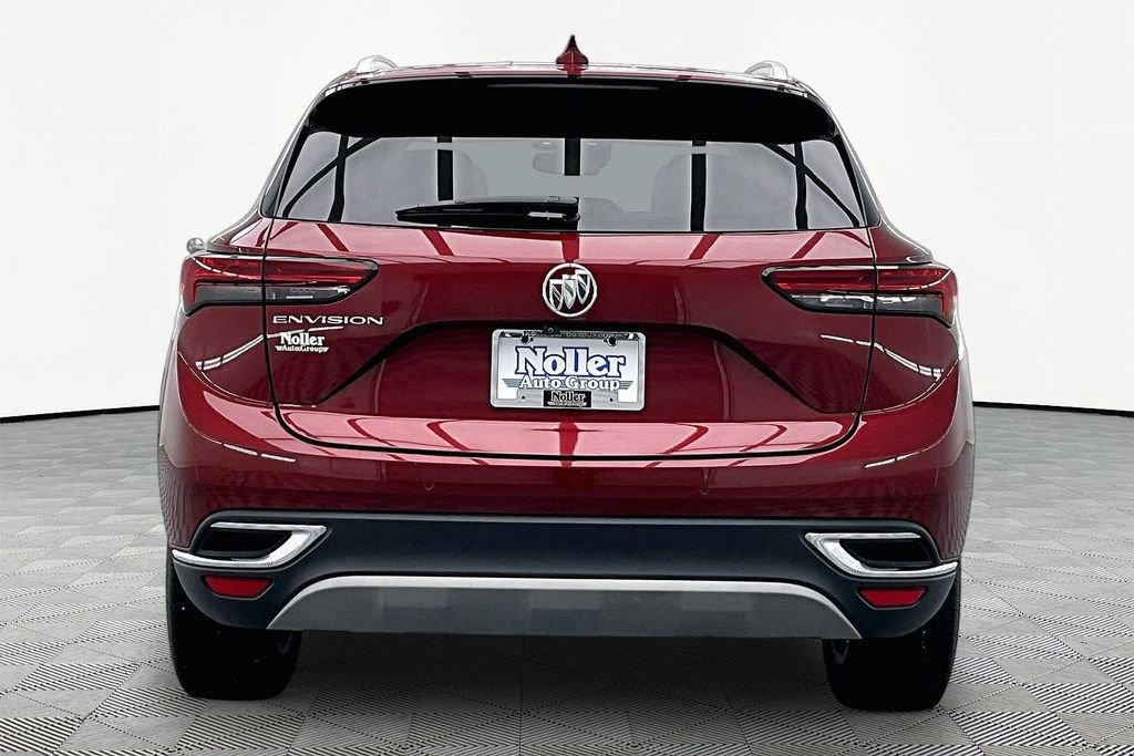 Used 2021 Buick Envision Essence w/ Technology Package I FWD image 4