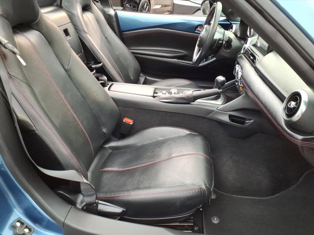 Used 2019 MAZDA MX-5 Miata RF Grand Touring image 3