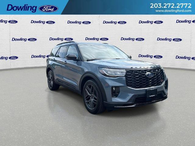 Certified 2025 Ford Explorer ST AWD/4WD image 2