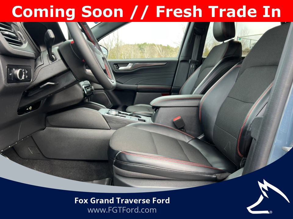Certified 2024 Ford Escape ST-Line w/ Tech Pack #1 AWD/4WD image 10