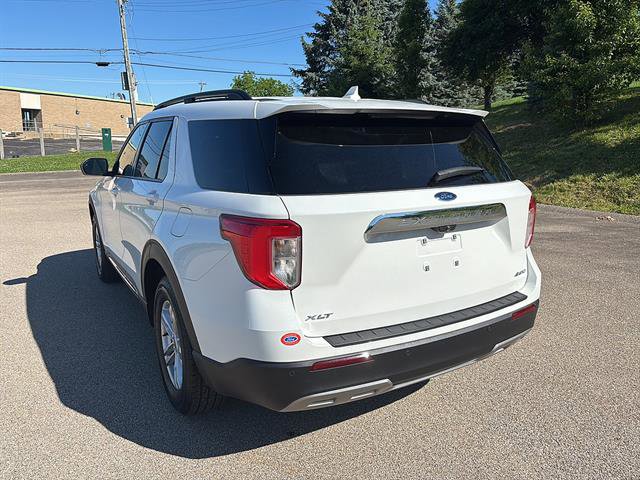 Certified 2023 Ford Explorer XLT w/ Equipment Group 202A AWD/4WD image 2