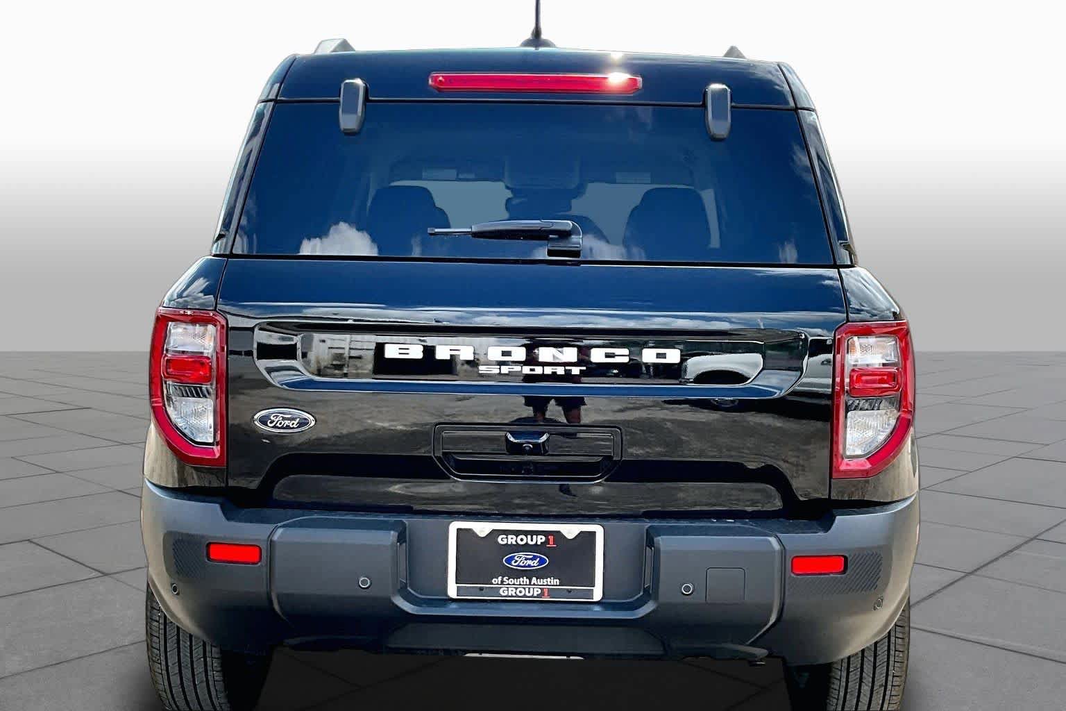 Certified 2025 Ford Bronco Sport Outer Banks w/ Outer Banks Tech Package+ AWD/4WD image 5