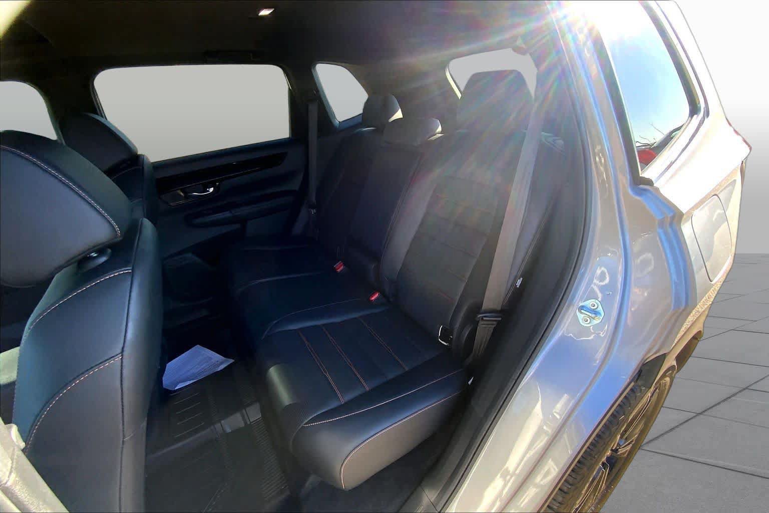 Used 2023 Honda CR-V Sport Touring image 21