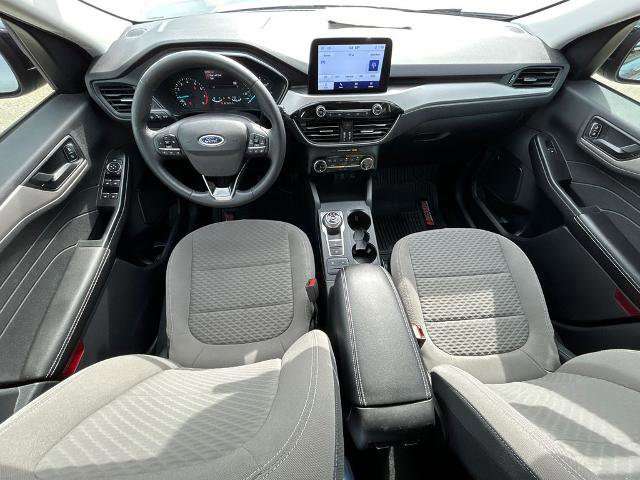 Certified 2022 Ford Escape SE w/ SE Sport Appearance Package image 28