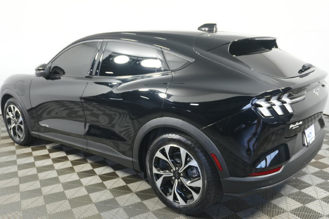 Certified 2025 Ford Mustang Mach-E Select w/ Comfort Package Lite AWD/4WD image 5