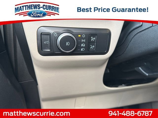 Certified 2021 Ford Escape SEL w/ Technology Package image 25