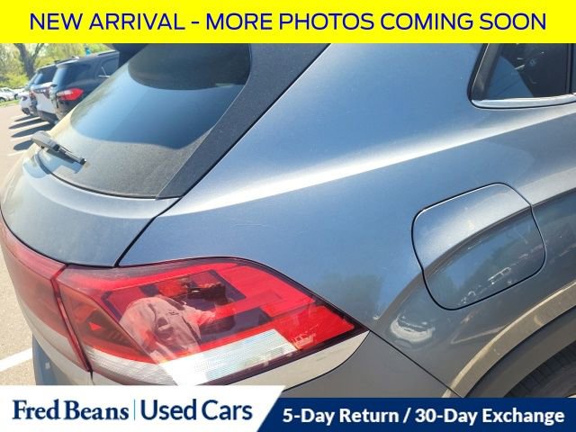 Used 2024 Volkswagen Atlas Cross Sport SE w/ Panoramic Sunroof Package AWD/4WD image 19