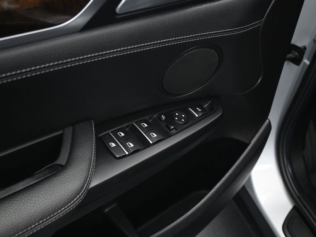 Used 2017 BMW X3 xDrive28i image 35