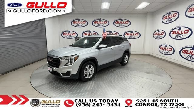 Used 2022 GMC Terrain SLE w/ Driver Convenience Package FWD image 4