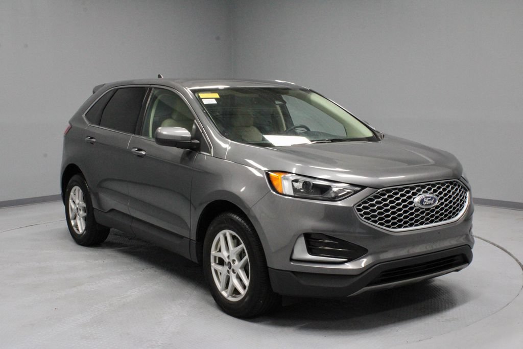 Certified 2023 Ford Edge SEL