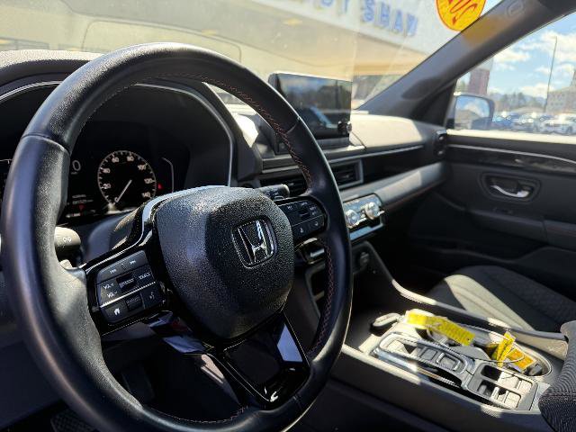 Used 2023 Honda Pilot Sport image 7