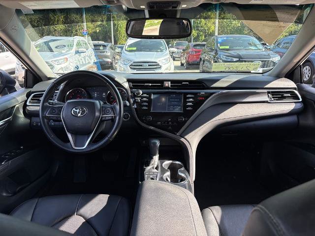 Used 2018 Toyota Camry XSE image 7