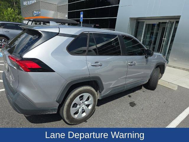 Used 2024 Toyota RAV4 LE FWD image 6