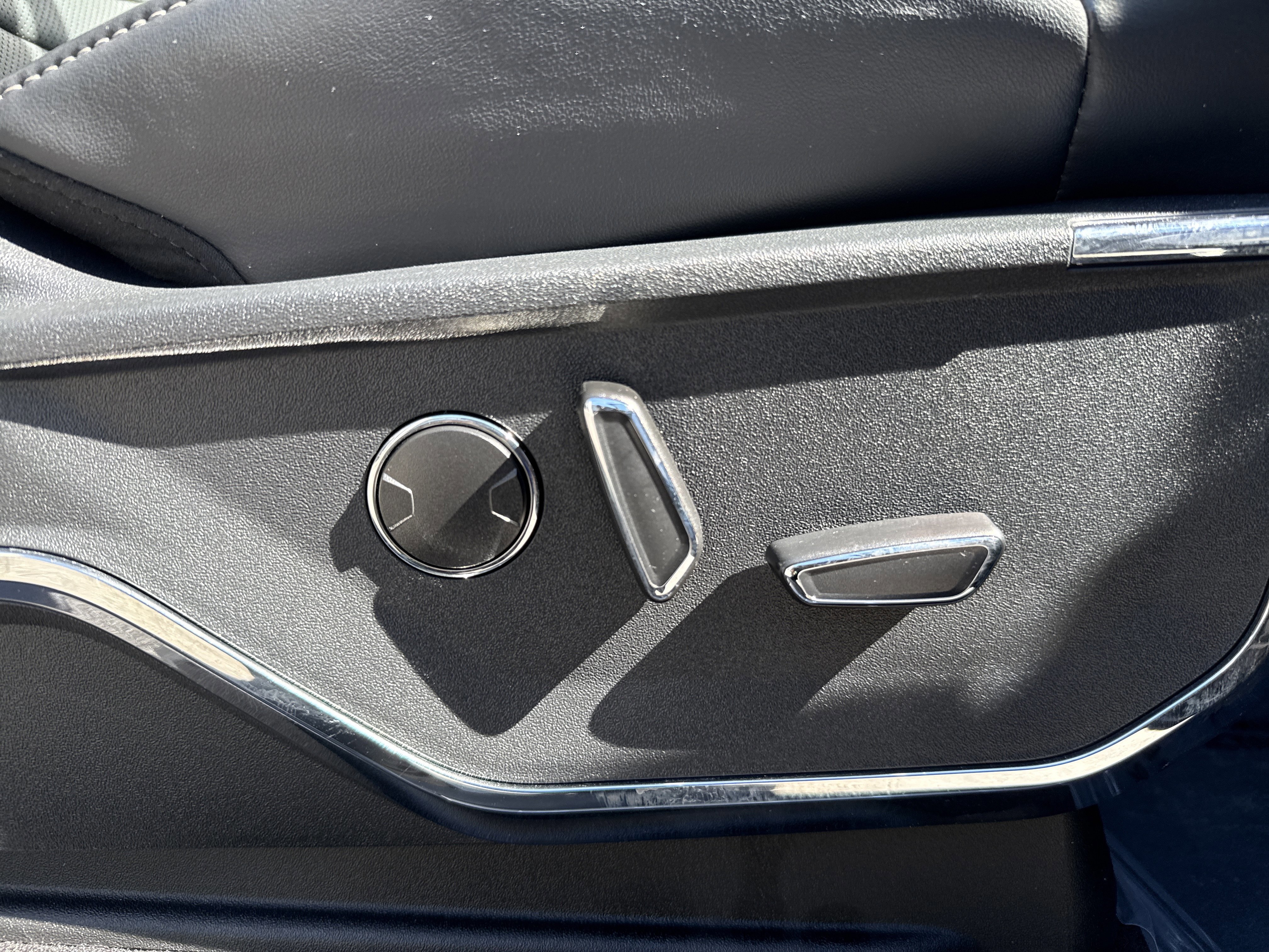 Certified 2023 Ford F150 Platinum w/ Equipment Group 701A High image 26