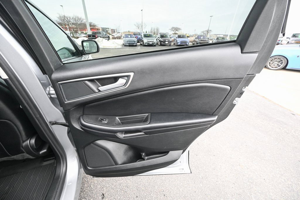 Certified 2024 Ford Edge SEL w/ Convenience Package image 30