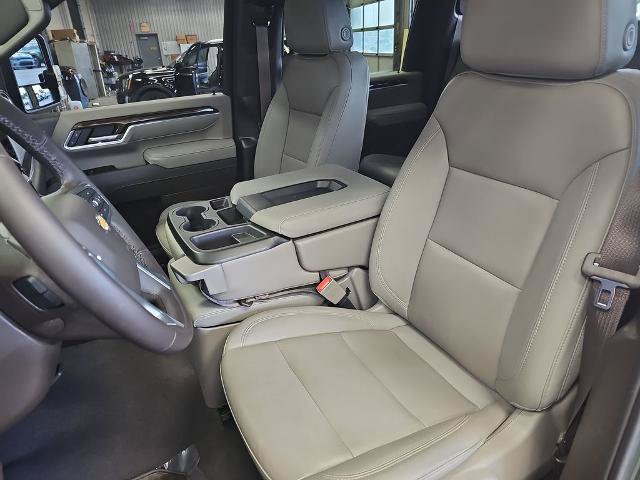 Used 2025 Chevrolet Silverado 2500 LT w/ All Star Edition AWD/4WD image 15