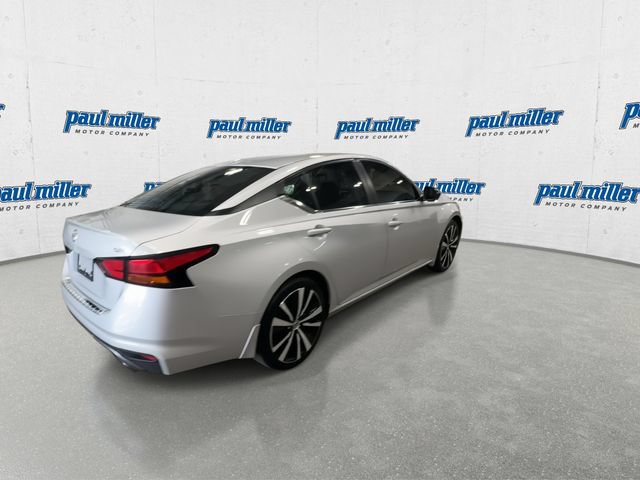 Used 2020 Nissan Altima 2.5 SR FWD image 11