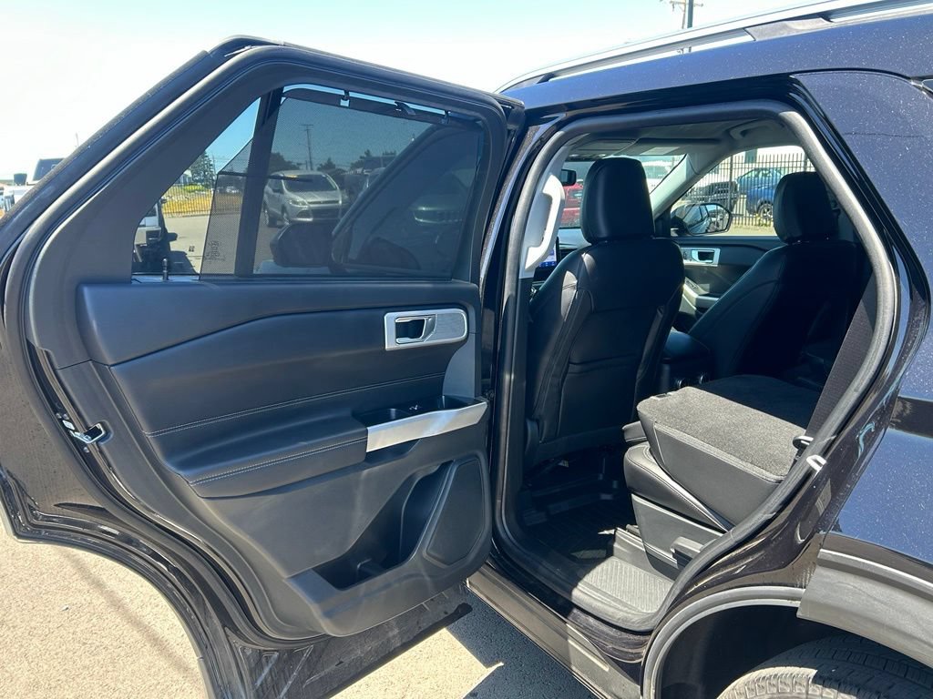 Certified 2023 Ford Explorer Limited AWD/4WD image 38