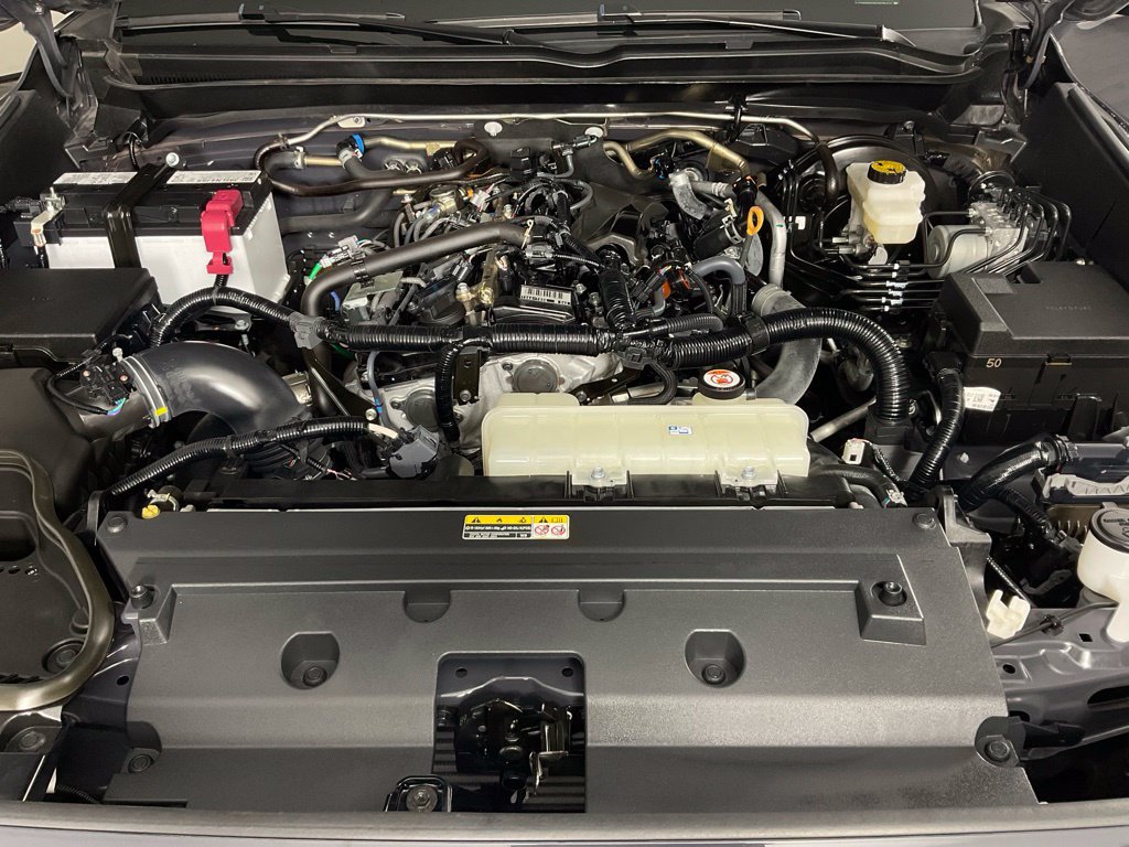 Used 2025 Toyota Tacoma SR5 RWD image 9